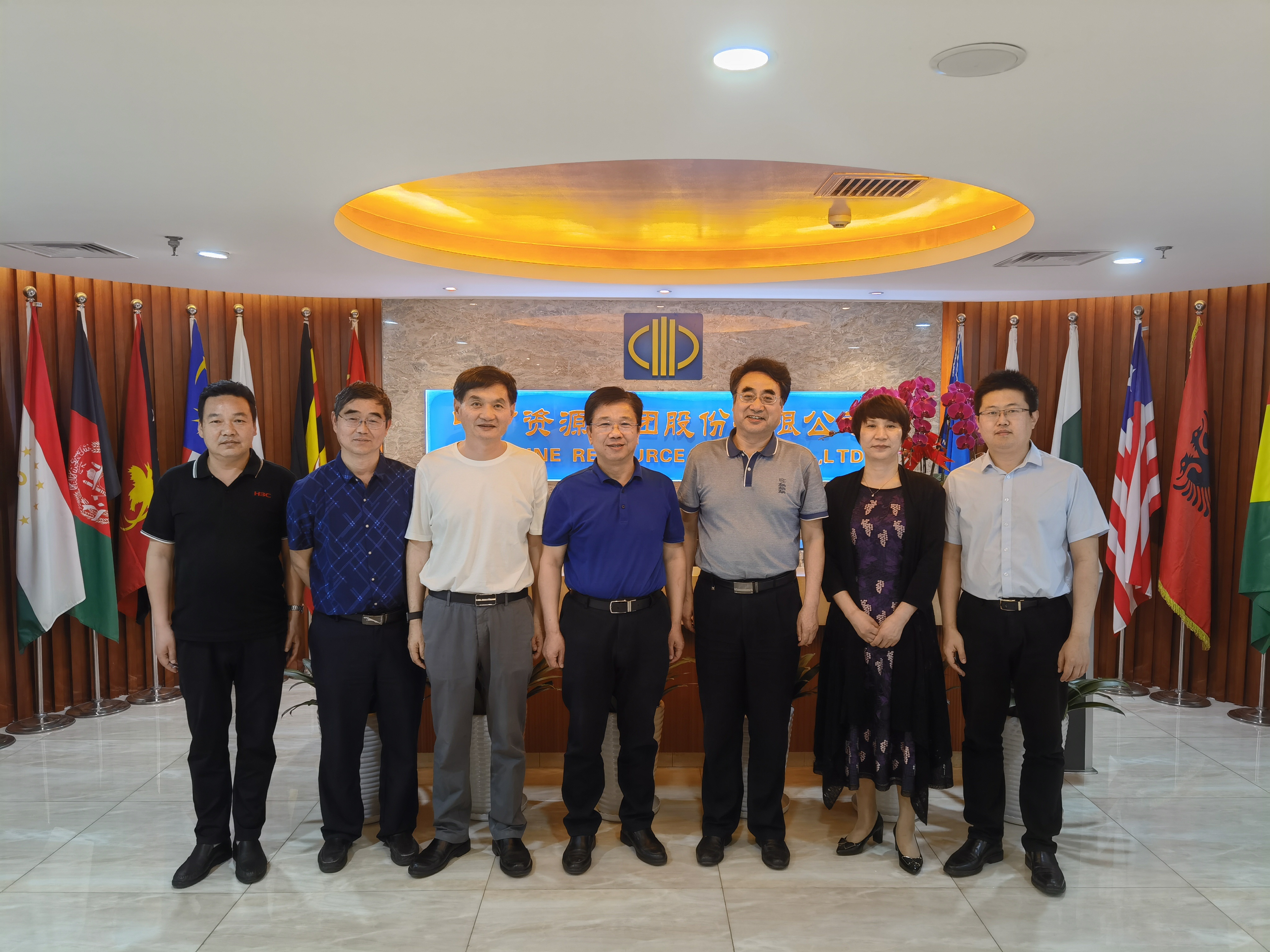 西北有色地質(zhì)礦業(yè)集團秦西社一行到訪公司