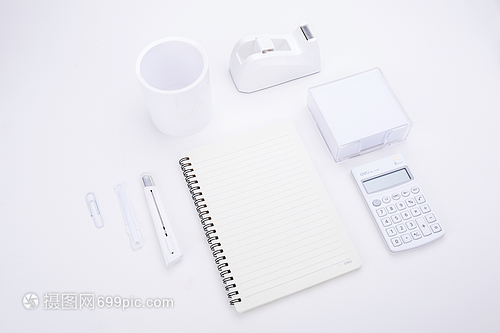 創新桌面文具，提升辦公效率與美學享受